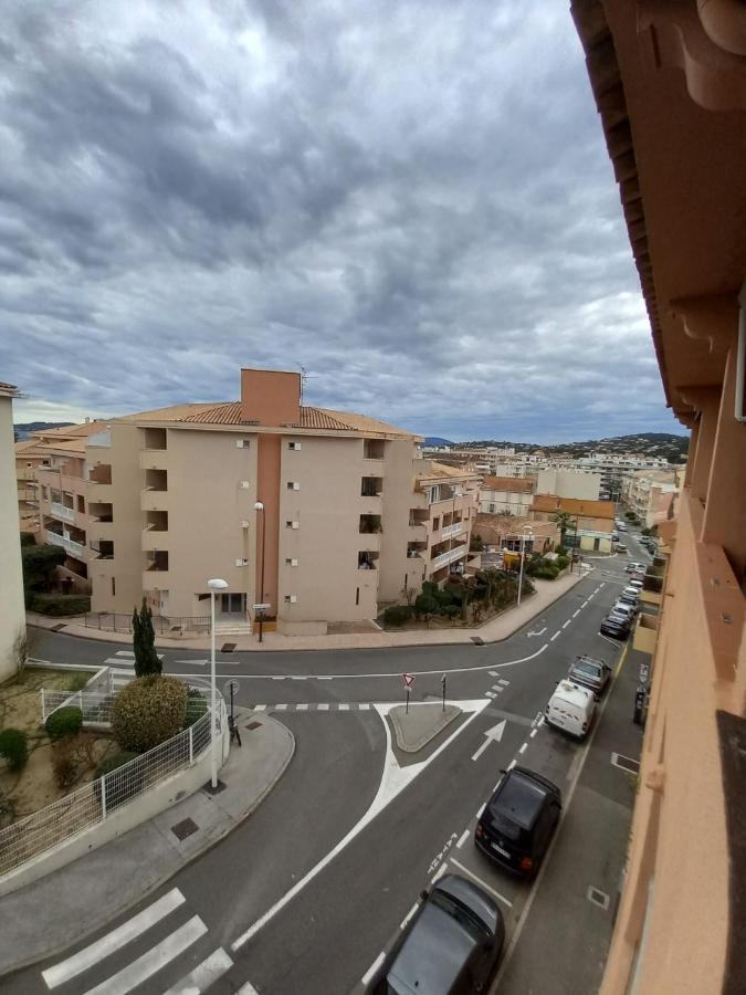 La Petite Toscane Sainte-Maxime Exteriör bild